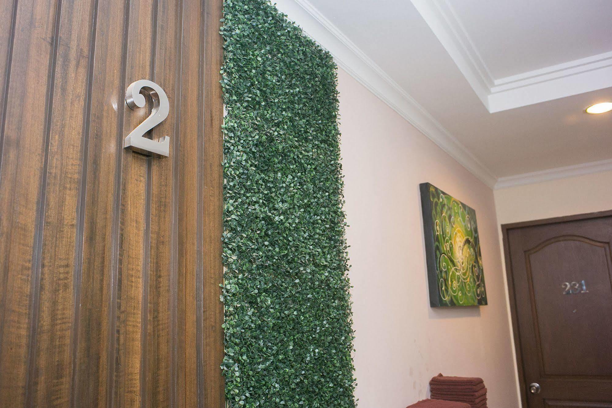 Zen Rooms Silom 12 Bangkok Exterior foto